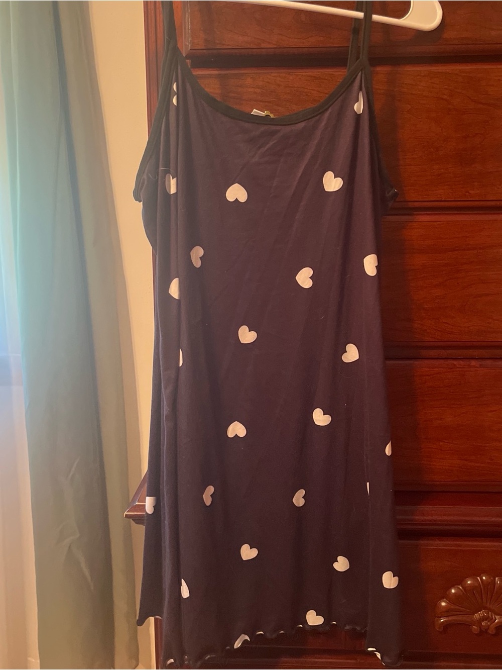 SHEIN Black Spaghetti Strap Nightdress with White Heart Print